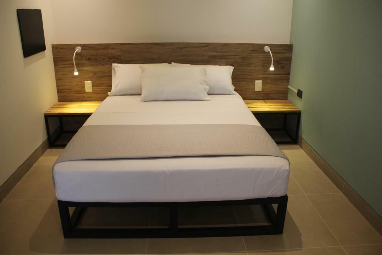 Hotel G Санта-Крус-де-ла-Сьєрра Екстер'єр фото
